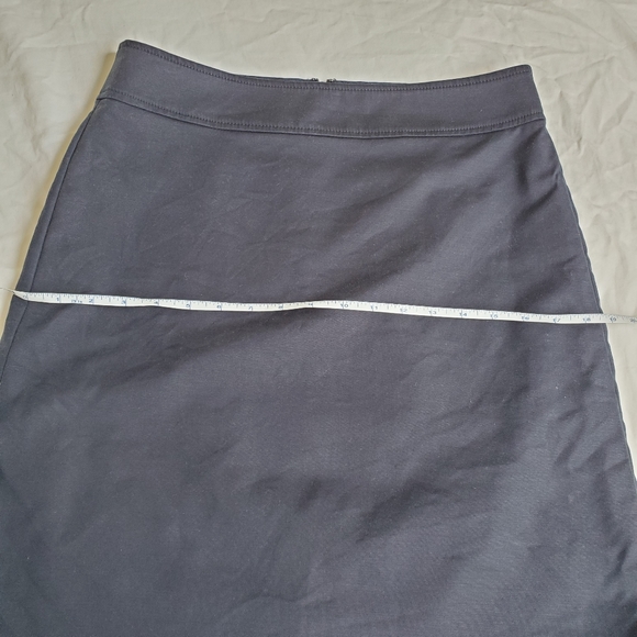 Banana Republic Navy Blue Pencil Skirt - Picture 8 of 10